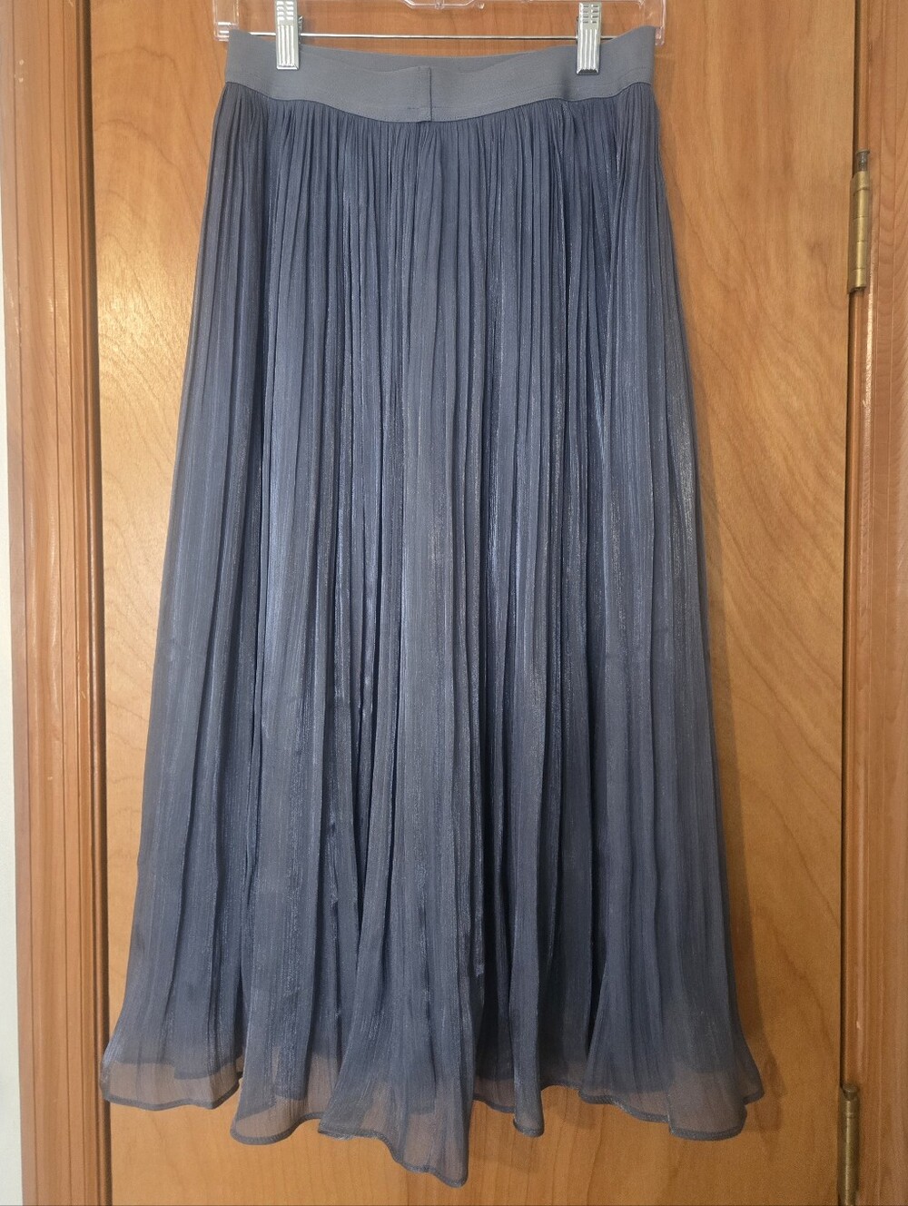 Women's Pleated Midi Skirt in Slate Blue  Size M